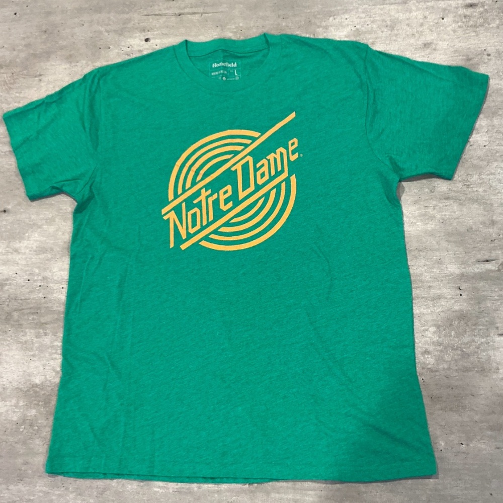 Homefield Apparel Vintage Notre Dame Fighting Irish 1970’s Men’s Large Tee NWT